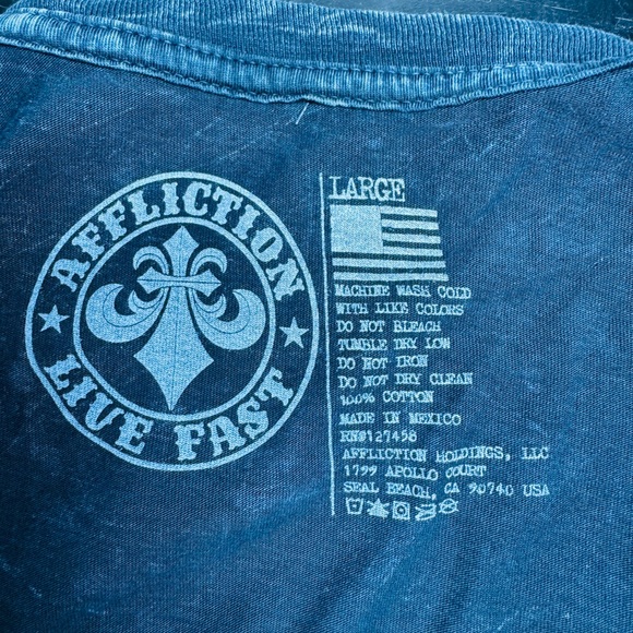 Affliction shirt mens size L - Picture 7 of 7